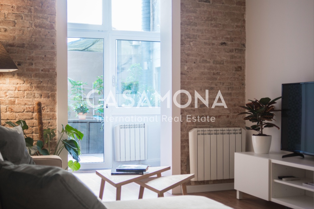 Luxury 2-Bedroom Furnished Apartment with Private Terrace in l'Eixample