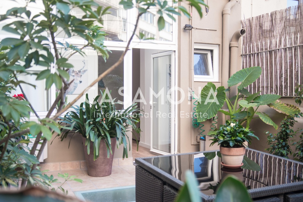 Appartement meublé de luxe de 2 chambres avec terrasse privée dans l’Eixample