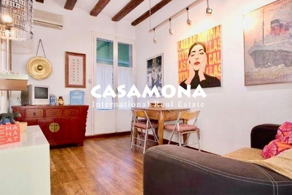 Licht appartement met 1 slaapkamer en 2 balkons in El Raval