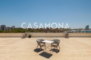 Appartement lumineux de 2 chambres avec vue sur Port Vell et Montjuic