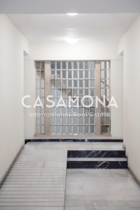 Investment Opportunity for 4 Fully Renovated Apartments close to Sagrada Familia