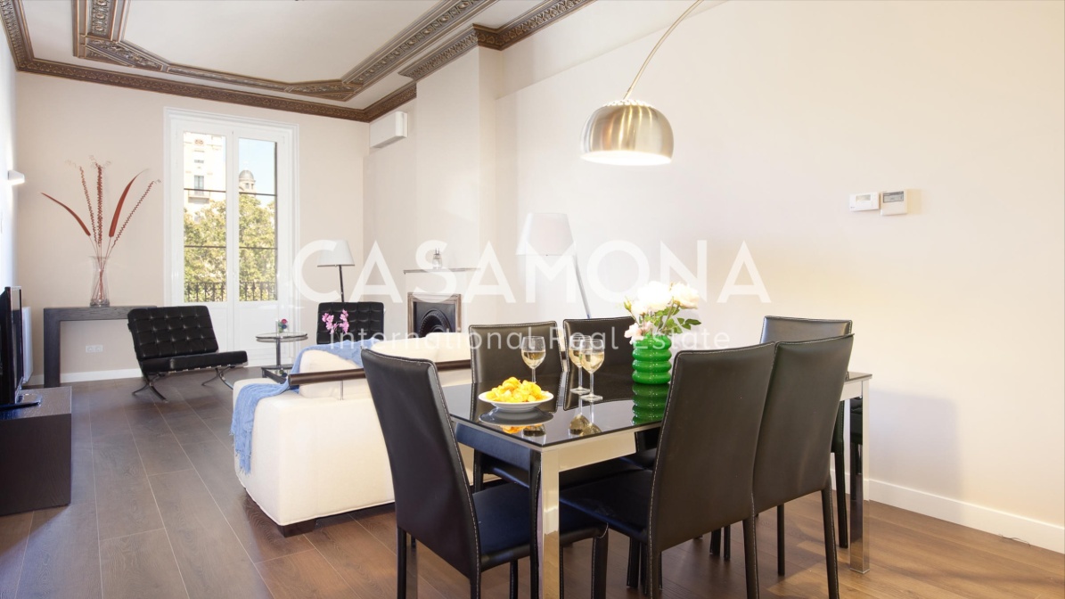 Apartament 3 habitacions luxoses amb balcó a la Barceloneta