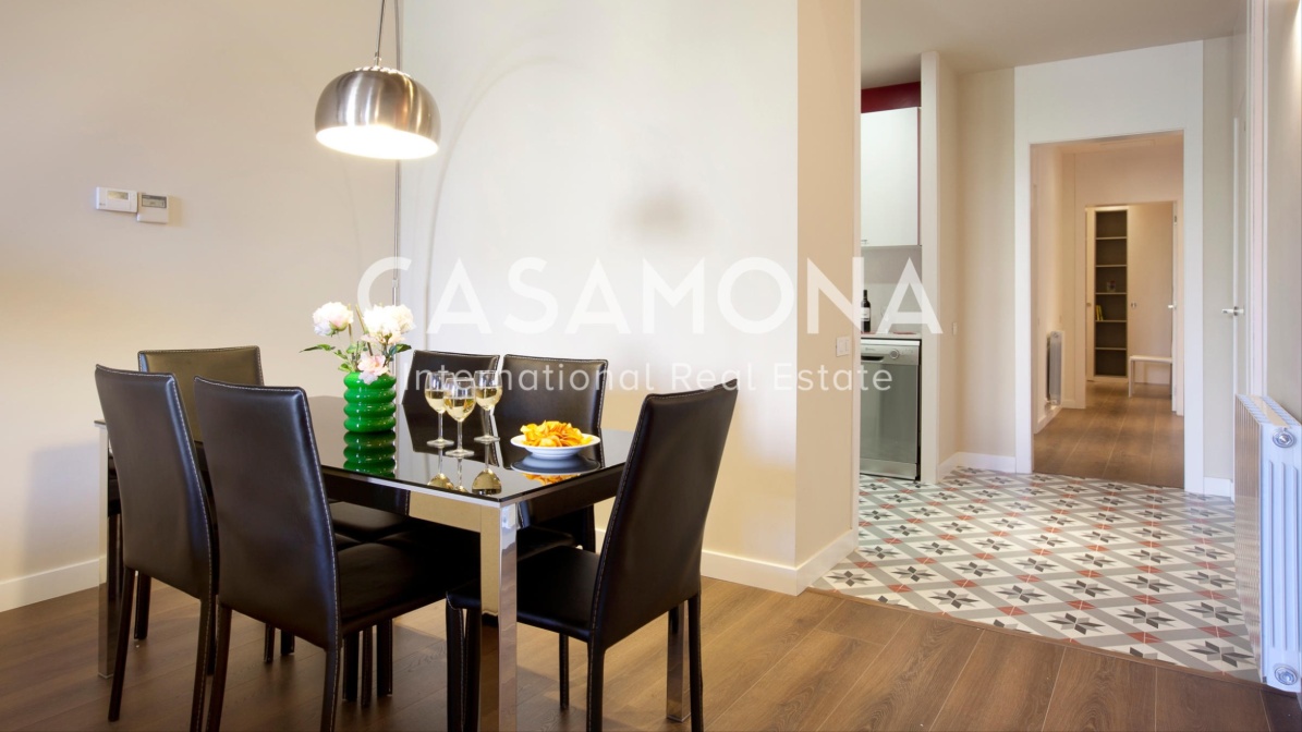 Apartament 3 habitacions luxoses amb balcó a la Barceloneta