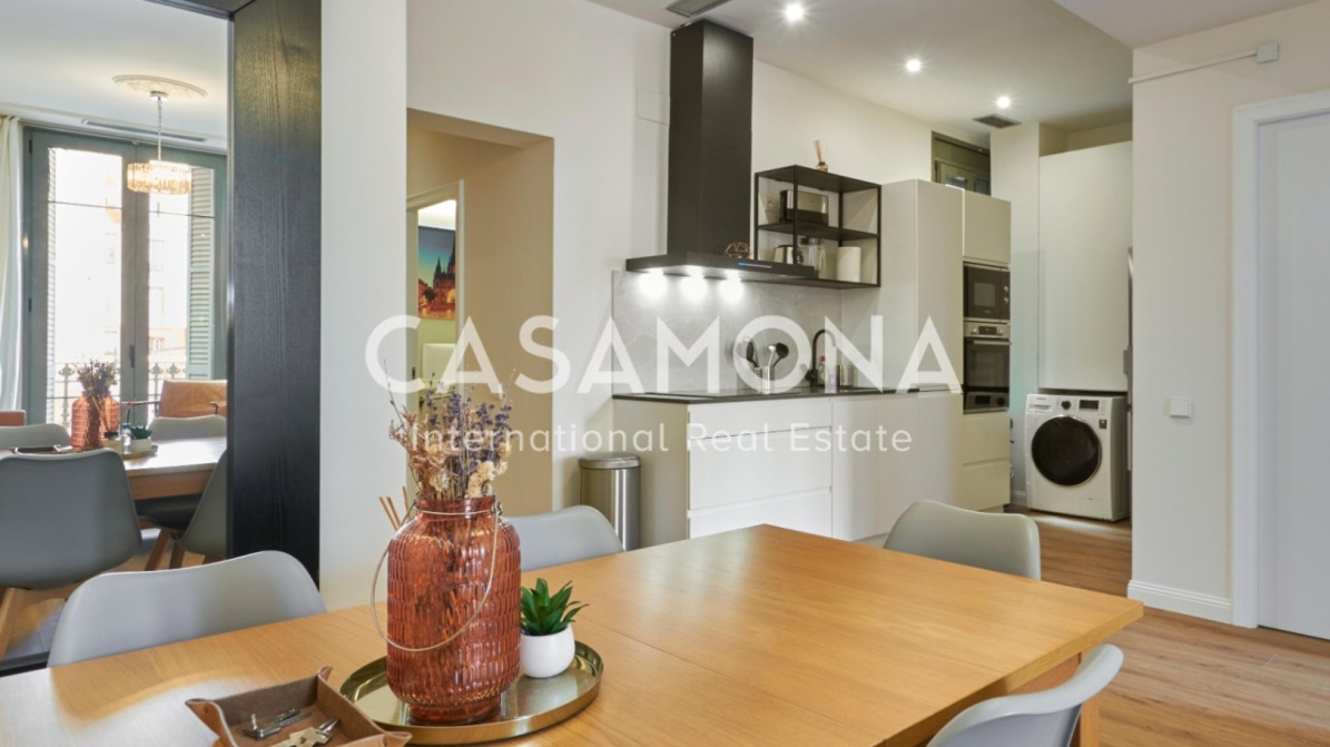 Moderno apartamento de 2 dormitorios junto a Arc de Triomf con licencia turística