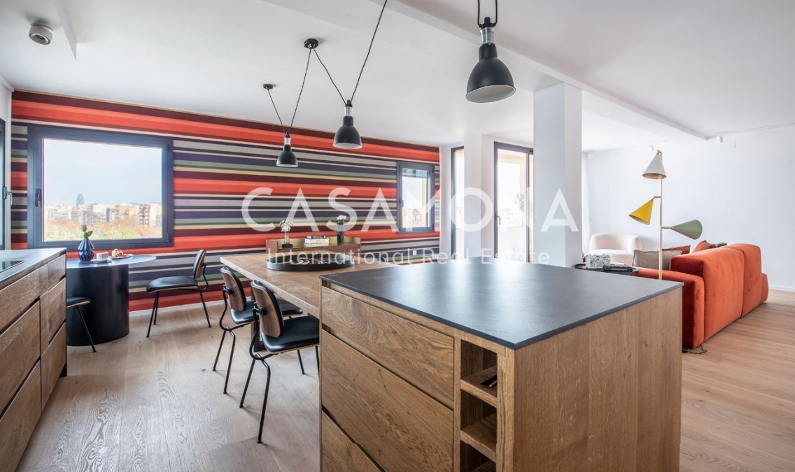 Designer-Apartment mit 2 Schlafzimmern, Balkon und spektakulärer Aussicht in Barceloneta