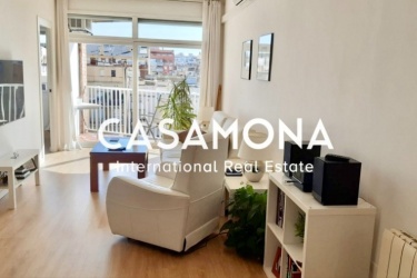 Prachtig gerenoveerd modern appartement in Sant Antoni met een terras