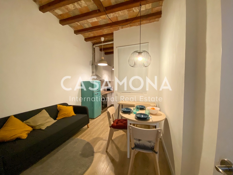 Cosy 1 Bedroom Apartment in the Heart of El Born