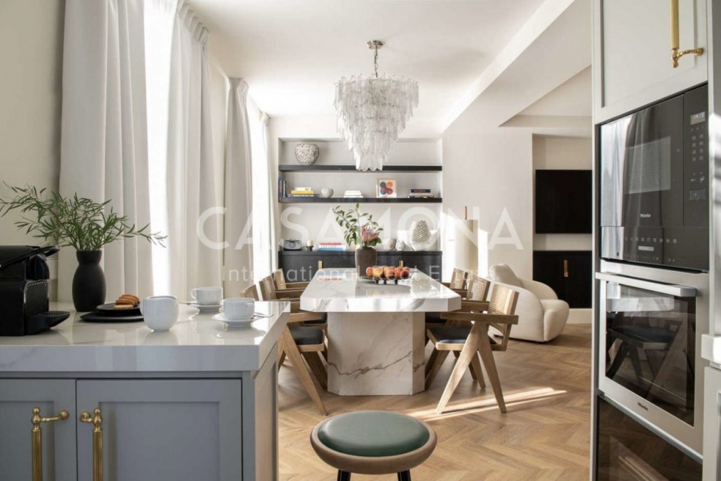 Incroyable penthouse de 3 chambres entièrement équipé dans le Passeig de Gracia