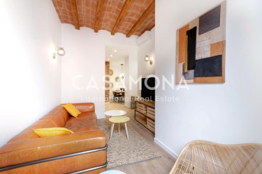 Apartamento de estilo catalán de 3 dormitorios y 3 baños en Gracia