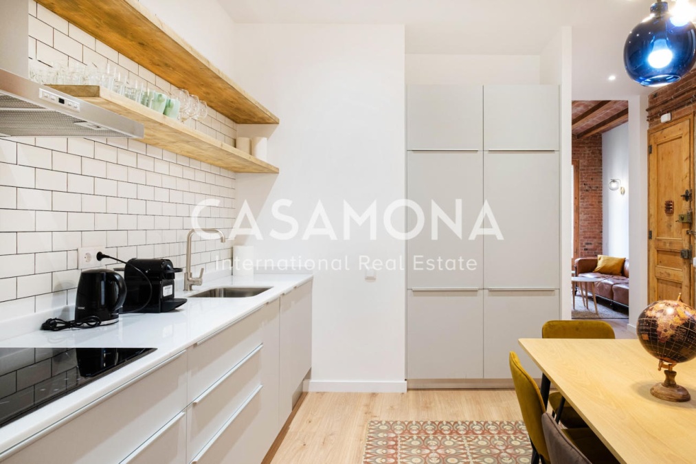 Apartamento de estilo catalán de 3 dormitorios y 3 baños en Gracia