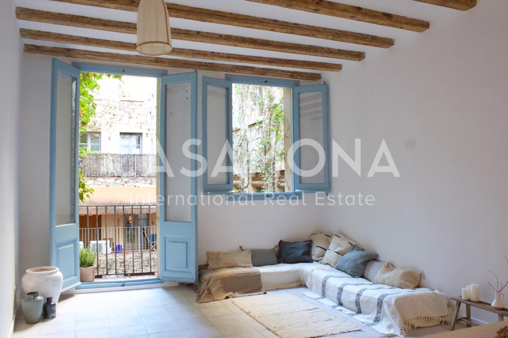 Appartamento Boho-Chic El Born recentemente ristrutturato con ascensore e grazioso balcone