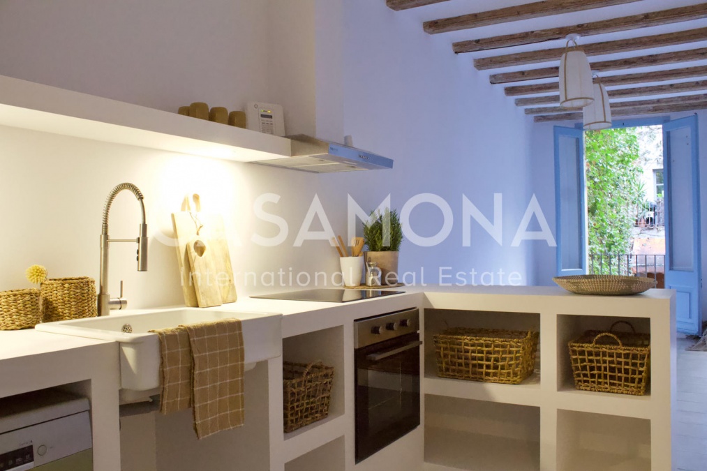 SOLD Newly Renovated Boho-Chic El Born Apartment with Elevator and Cute Balcony