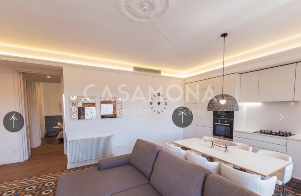 Lluminós i Airy Apartament de 2 Dormitoris al cor de Barcelona