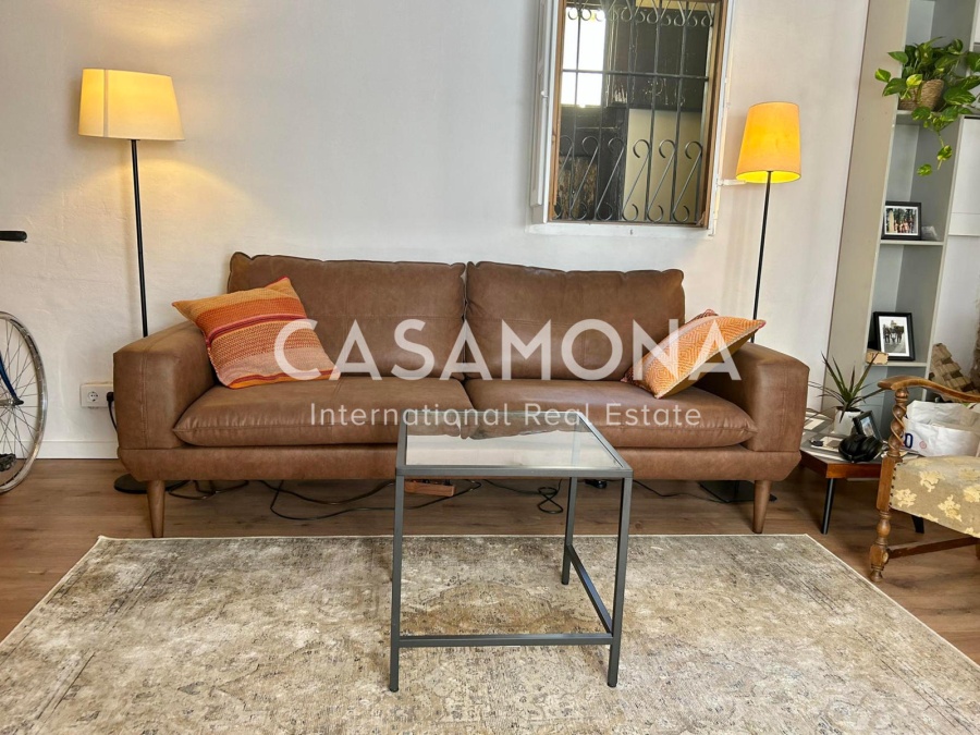 2 Double-Bedroom Penthouse with Beautiful Catalan Features in Sant Pere