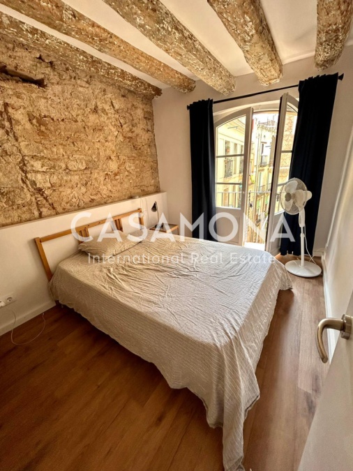 2 Double-Bedroom Penthouse with Beautiful Catalan Features in Sant Pere