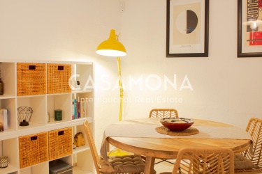 Cozy 2 Bedroom Apartment centrally located in Eixample