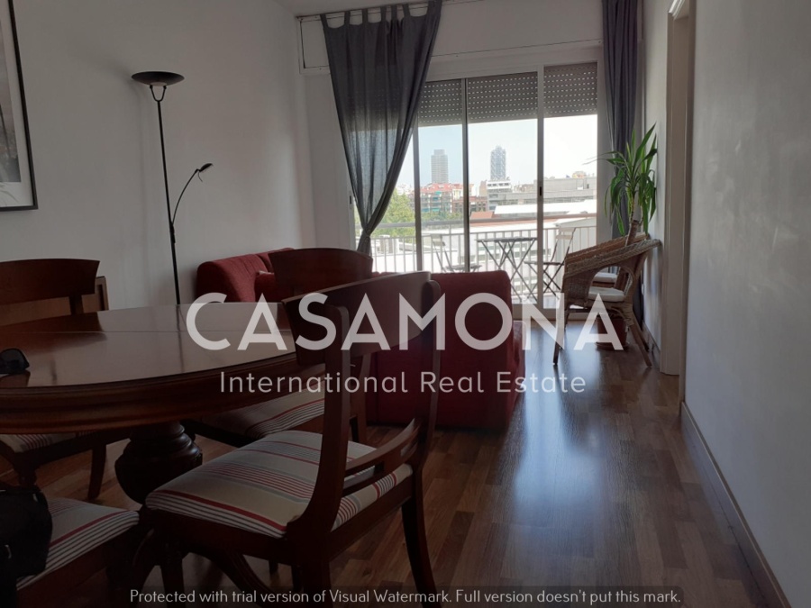 Stylish 3 Bedroom Apartment With Private Terrace In Eixample Dreta