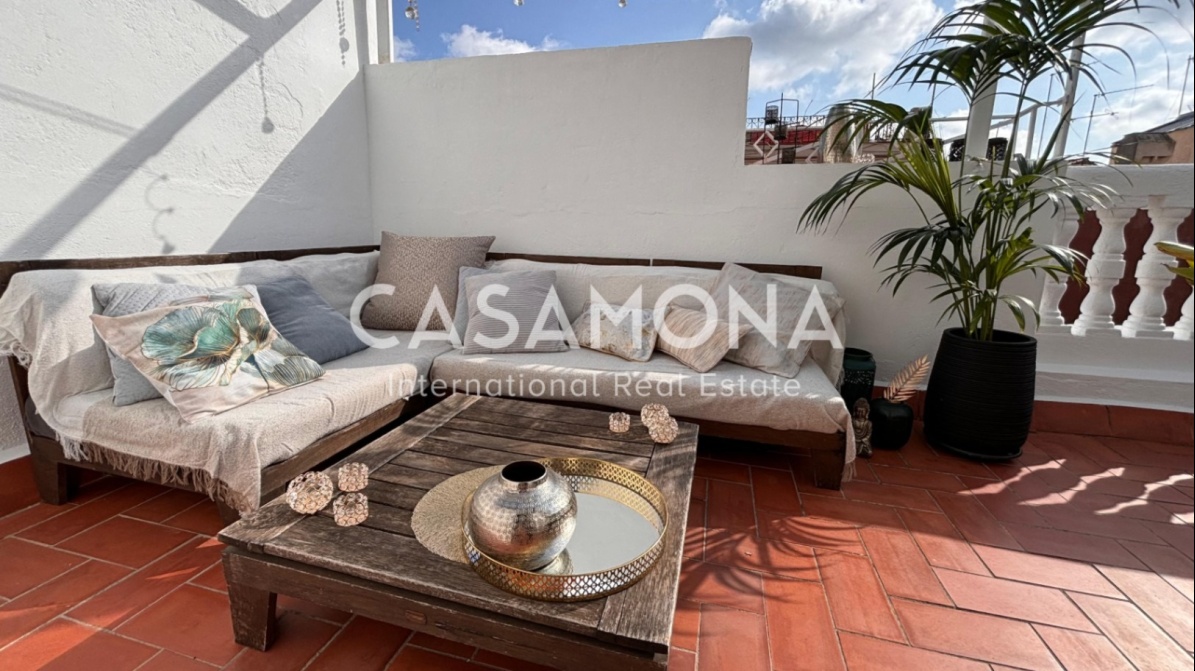 Appartement lumineux et de style bohème avec terrasse privée à Poble Sec