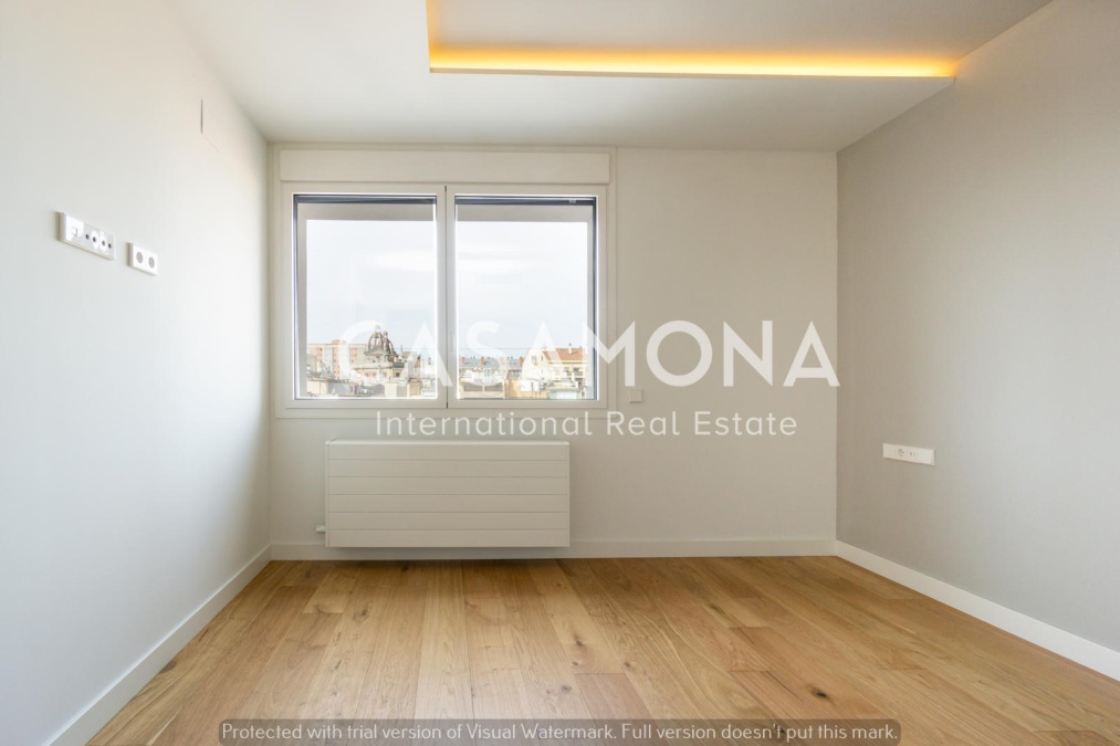 Luxurious And Renovated Apartments In The Heart of Rambla Catalunya