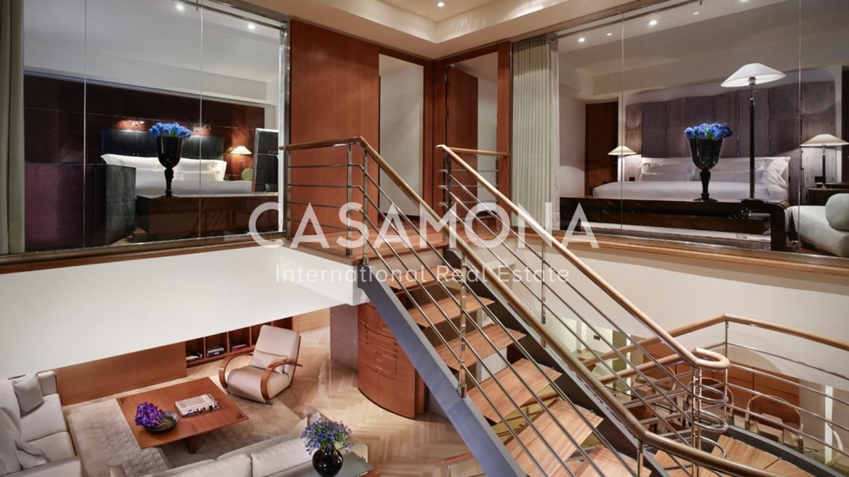 Luxurious Three Bedroom Penthouse with Stunning Views-Americas Cup 2024