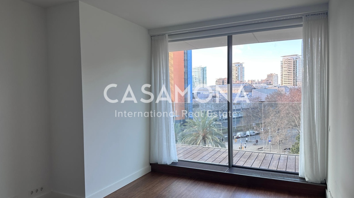 Modernes Apartment mit 2 Schlafzimmern am Strand in Diagonal Mar