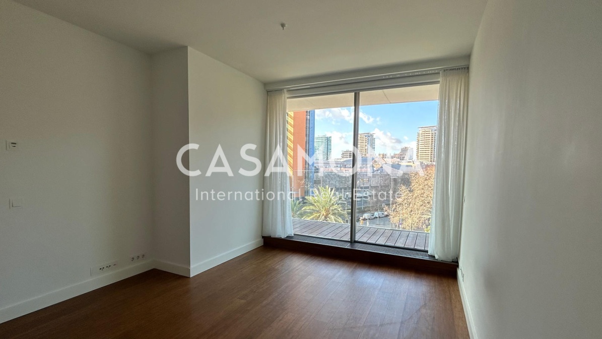 Modern Beachside 2 Bedroom Apartment in Diagonal Mar