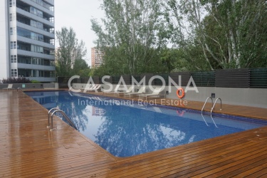 2 roms leilighet med basseng, treningsstudio, terrasse og heis i Diagonal Mar