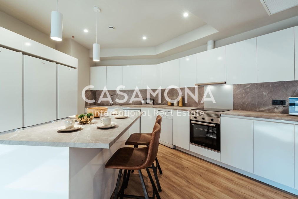 Camera in Cluster in Splendida Residenza Co-Living con Piscina e Palestra a Poble Nou