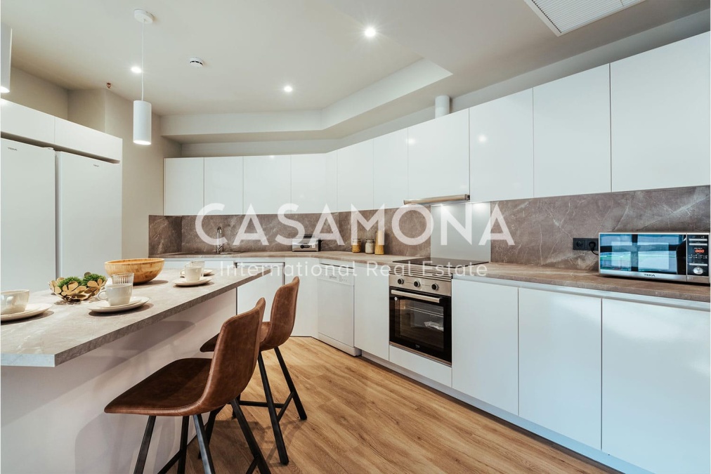 Camera in Cluster in Splendida Residenza Co-Living con Piscina e Palestra a Poble Nou