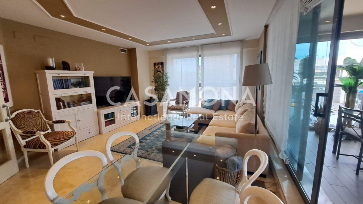 Modern 3 Bedroom Apartment in an Exclusive Complex in Diagonal Mar