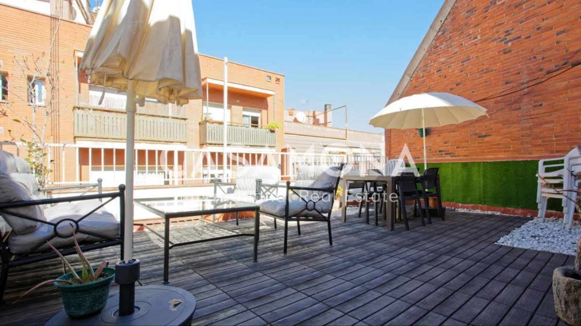 Luksus 3 roms leilighet med boblebad på privat terrasse