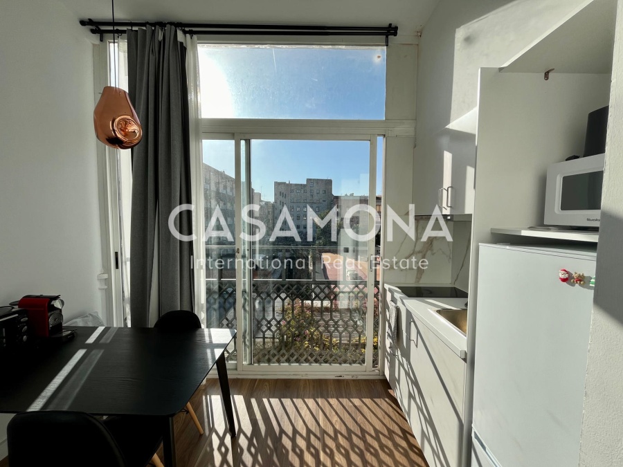 Licht appartement gelegen aan de Rambla de Catalunya in Eixample