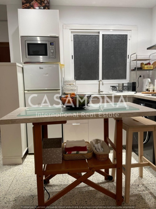 Charming 1-Bedroom Apartment with Modern Amenities in Barcelona