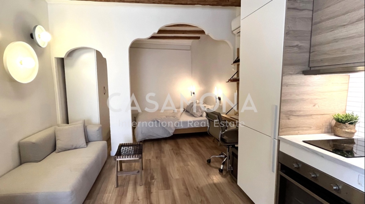 Gemütliches Studio-Apartment mit 1 Schlafzimmer im Herzen von Barcelona in Born