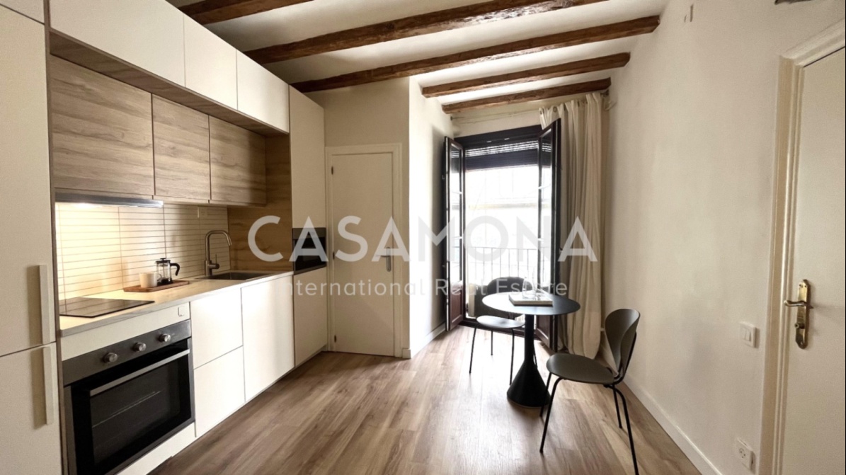 Gemütliches Studio-Apartment mit 1 Schlafzimmer im Herzen von Barcelona in Born