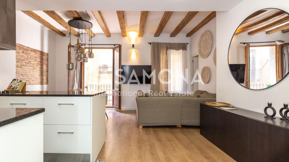 Appartement de 3 chambres entièrement rénové à Raval