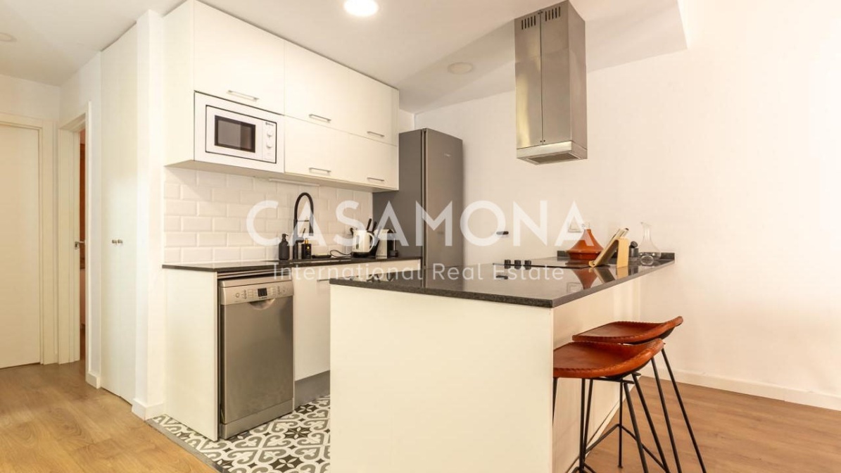 Appartement de 3 chambres entièrement rénové à Raval