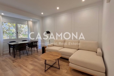 Stylish 3-Bedroom Apartment in Eixample