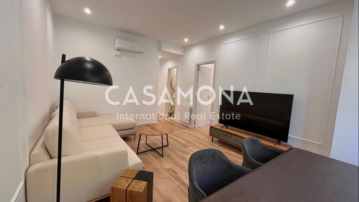 New Renovated Apartment in Eixample with 3 Bedroom, 2 Bathroom plus storage unit