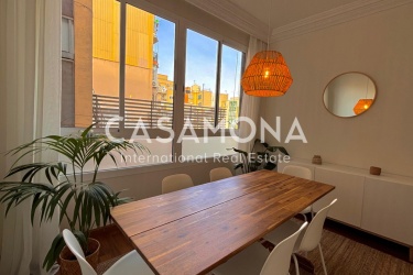 Bright Spacious 3-Bedroom Apartment in the Heart of Eixample