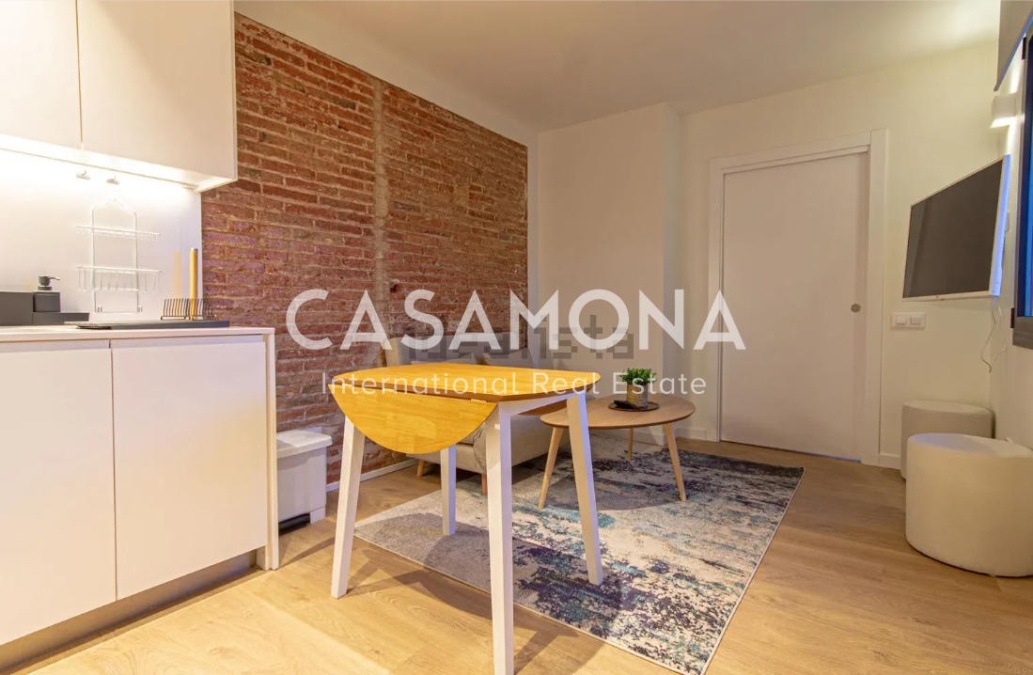 Acogedor estudio con terraza privada en Sant Gervasi