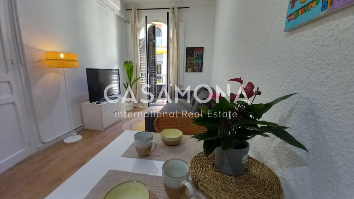 Licht en modern appartement met één slaapkamer in Gracia