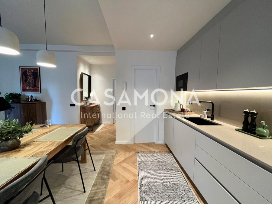 Ruim modern appartement met 2 slaapkamers in Gotico