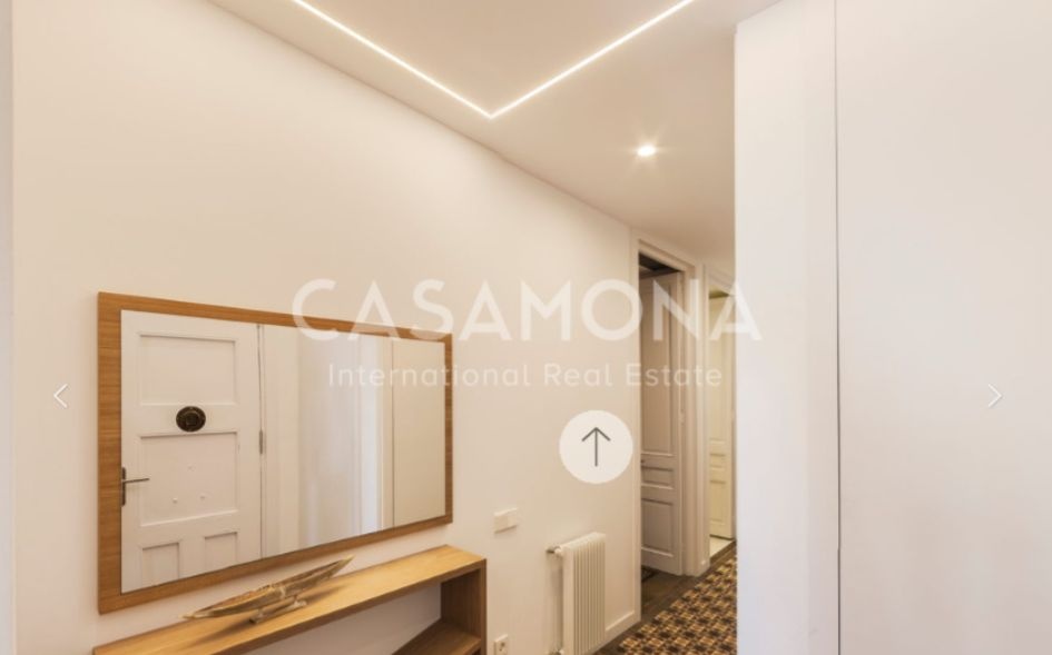 APPARTEMENT ENSOLEILLÉ DE 3 CHAMBRES DANS L’EIXAMPLE ESQUERRA AVEC PISCINE COMMUNAUTAIRE