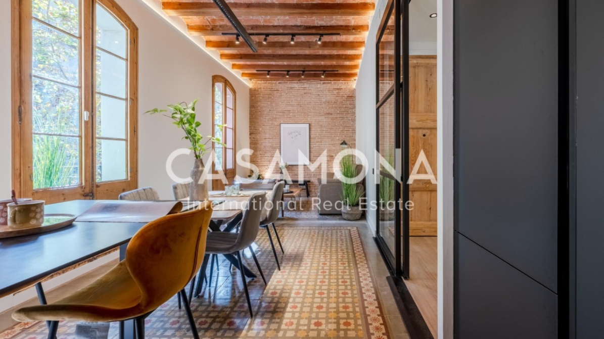 Appartement de 3 chambres récemment rénové avec 3 balcons à Passeig de Gracia