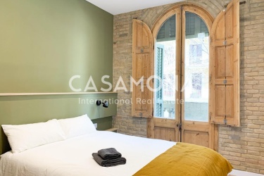 Bright Room with Personal Bathroom in Sant Antoni