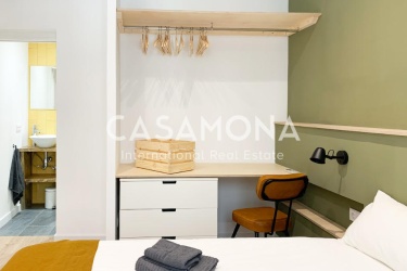 Bright Room with Personal Bathroom in Sant Antoni