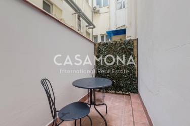 Apartament modern d'1 dormitori amb balcó i terrassa a la Rambla Catalunya