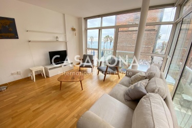 Stunning 2 Bedroom Apartment with Sea Views in Barceloneta